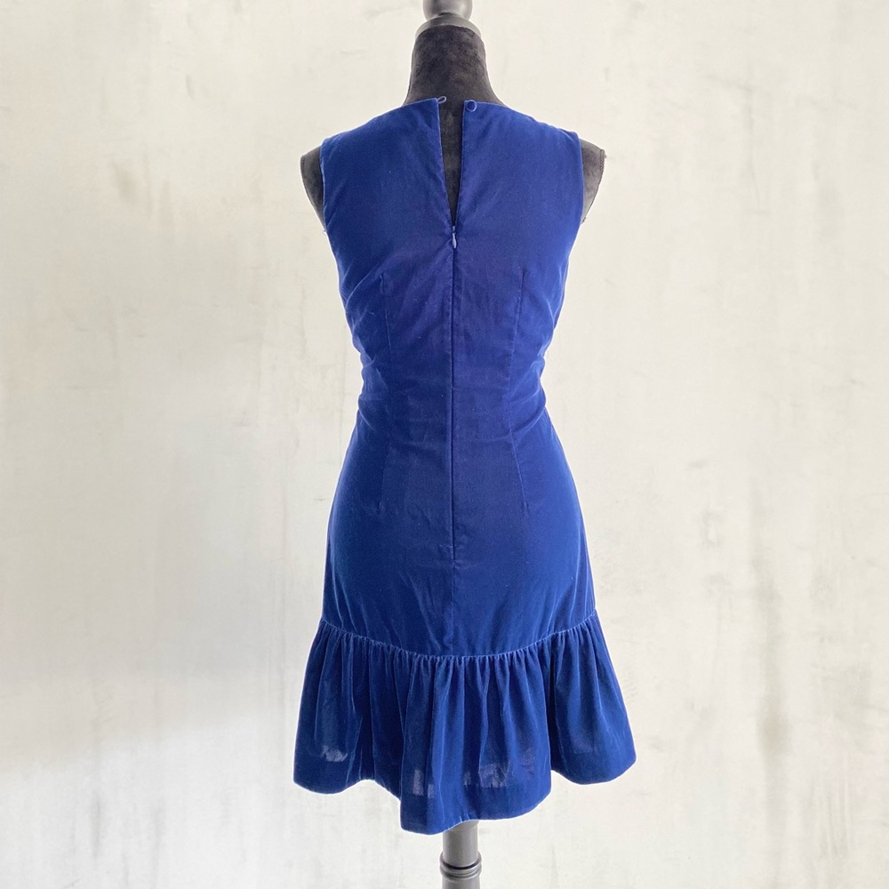 J. Crew Scoop Neck Knee-Length velvet blue Dress. Size 2